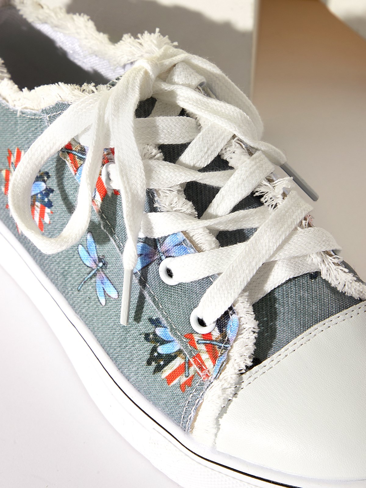 All Season Sneakers