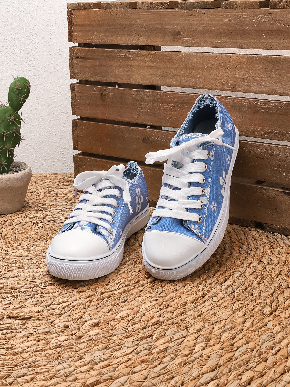 All Season Sneakers