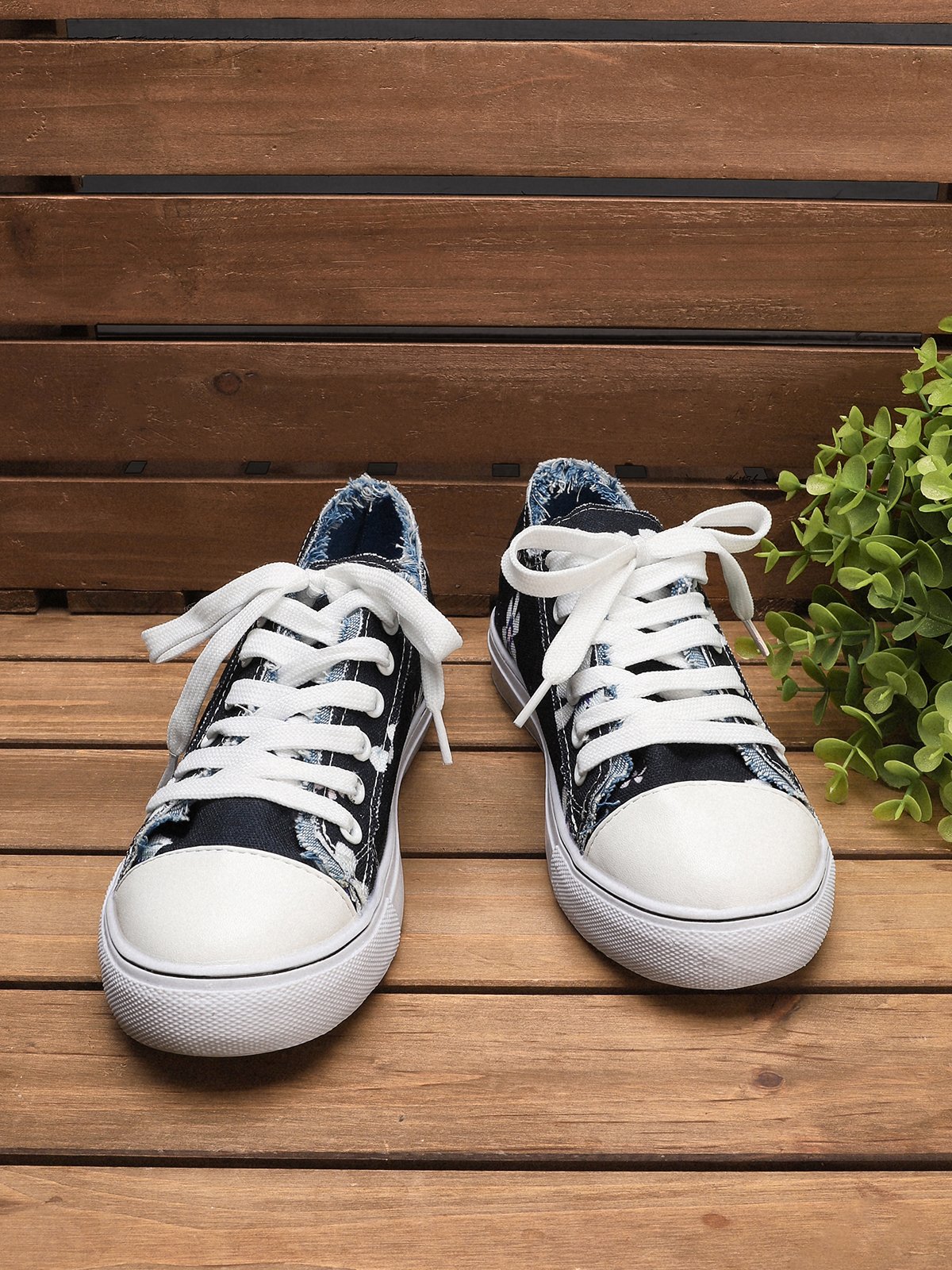 All Season Sneakers