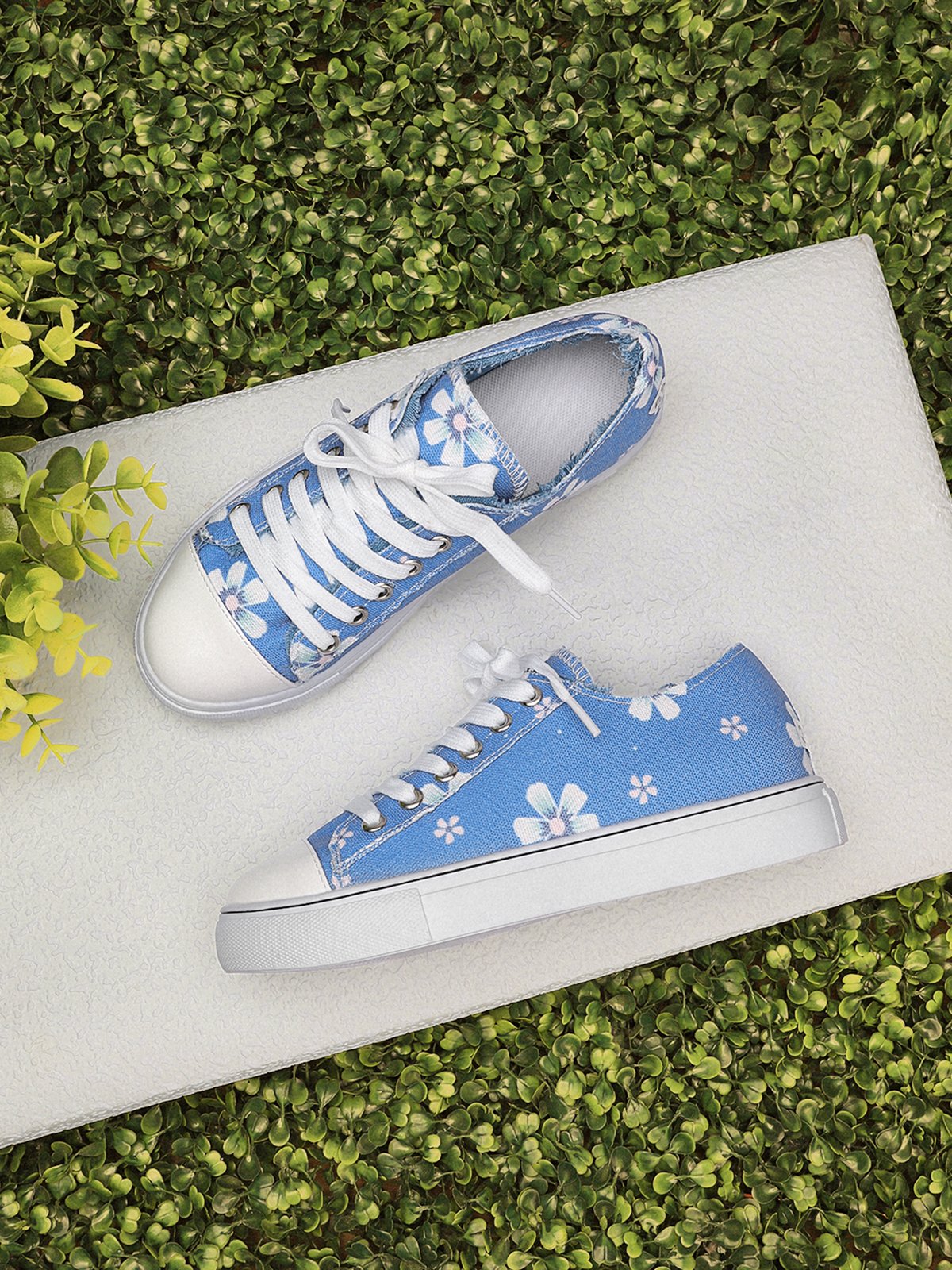 All Season Sneakers