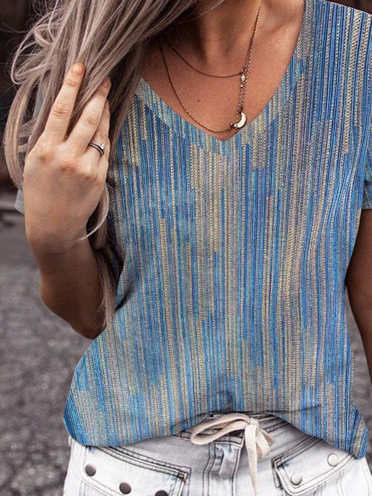 Ombre Basics V Neck Loosen T-shirt