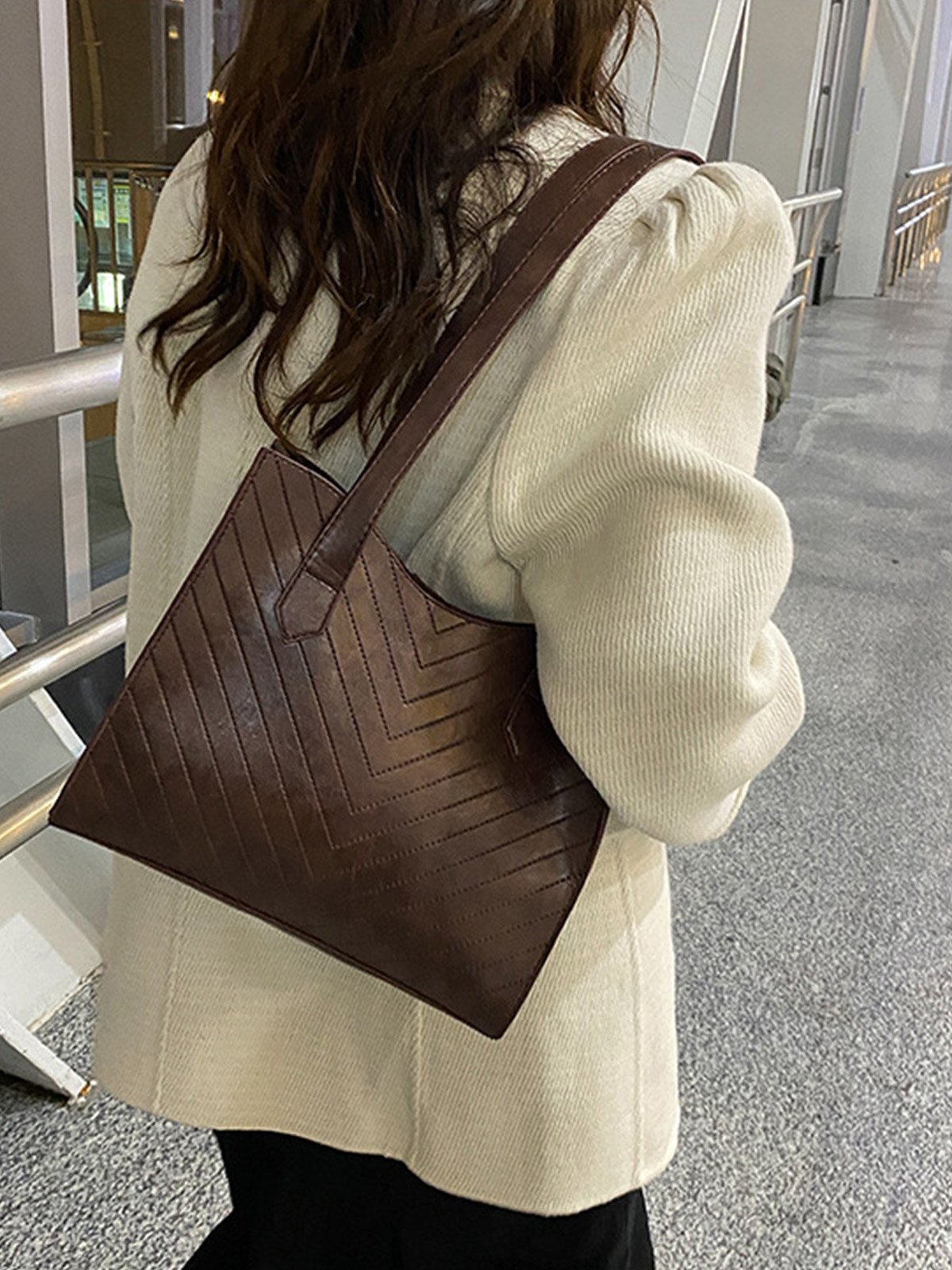 Vintage Magnetic Women's Bags