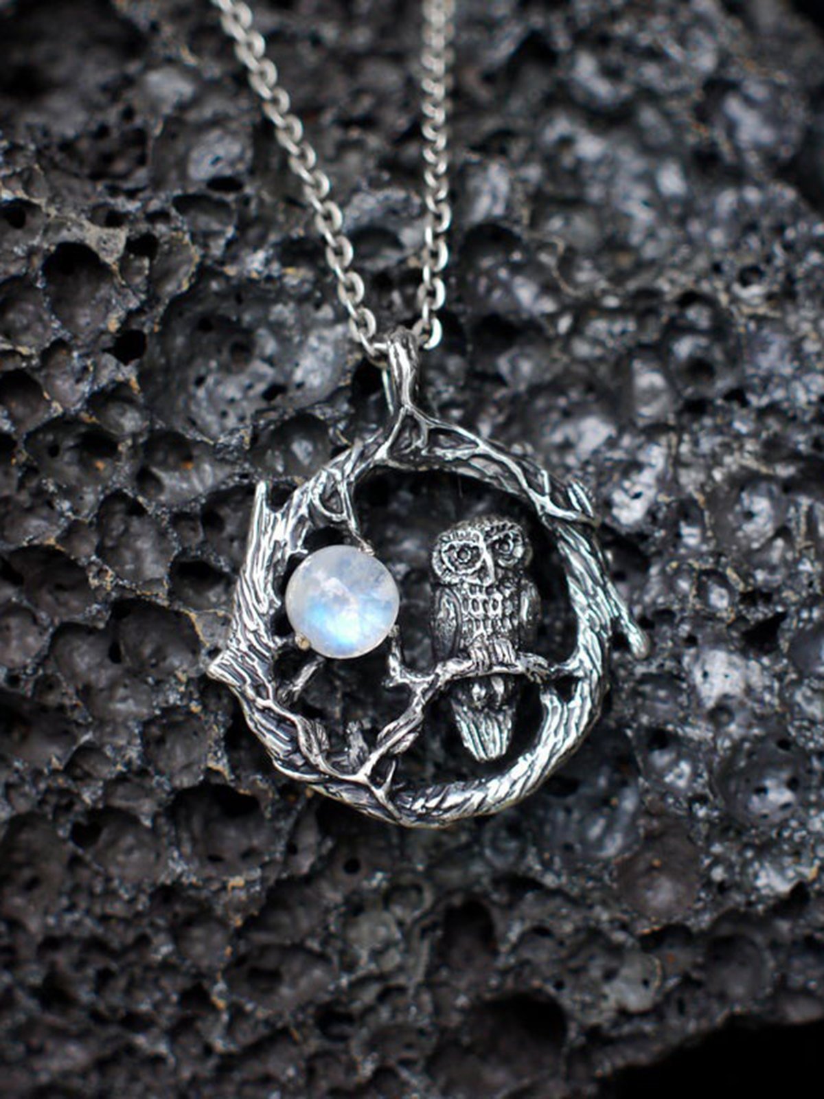 Vintage Alloy Moonstone Owl Necklace