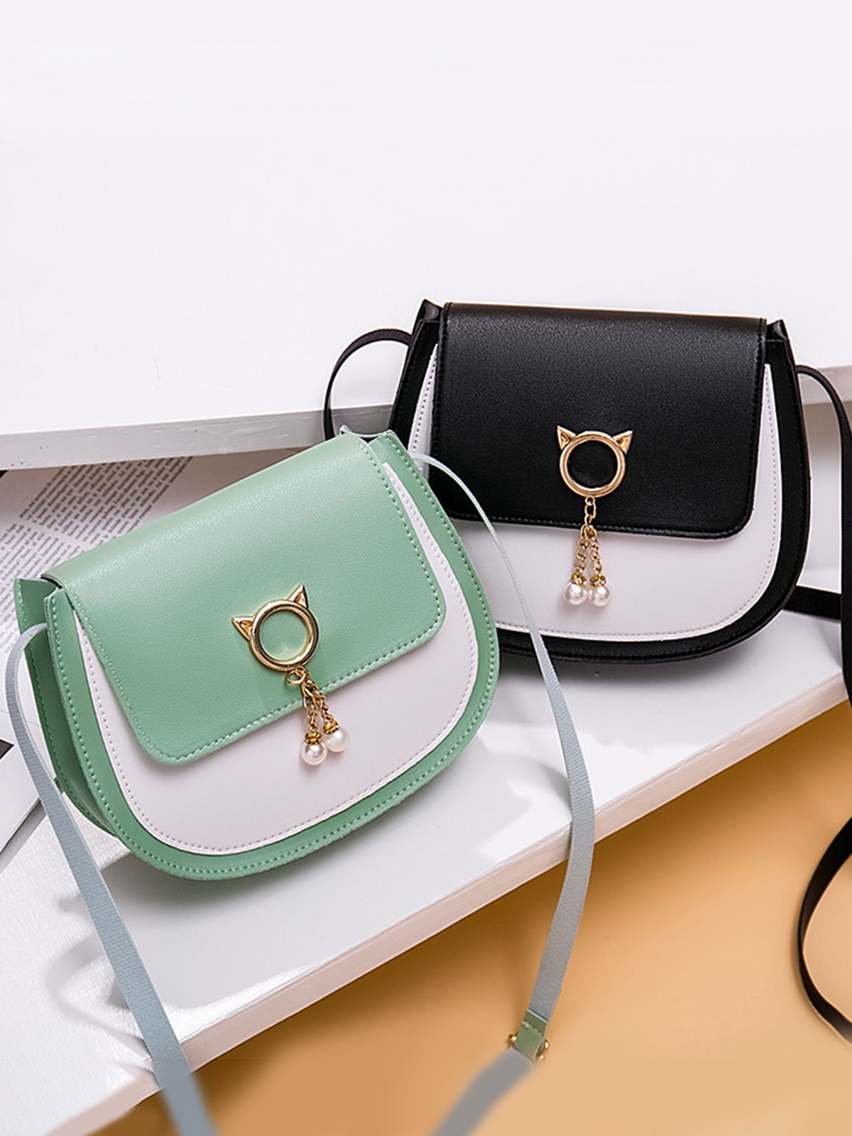Magnetic Women's Bags