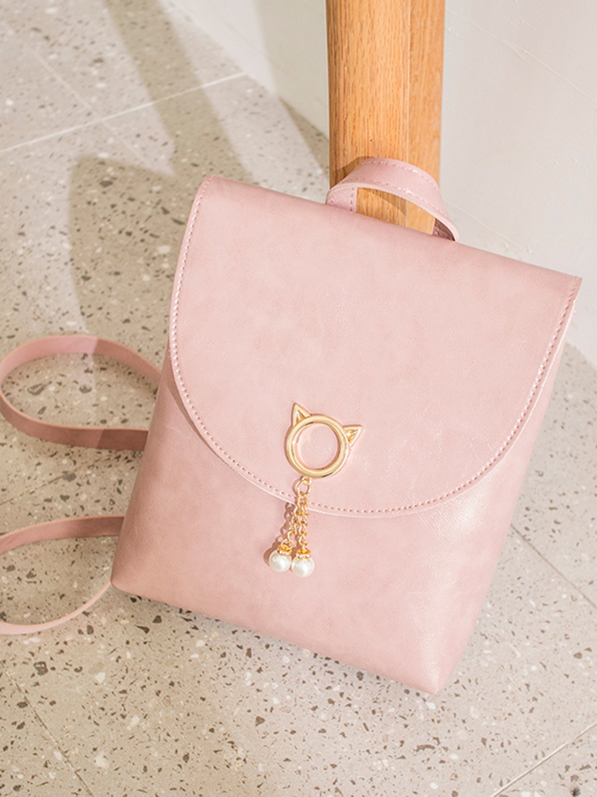 Magnetic Women's Bags