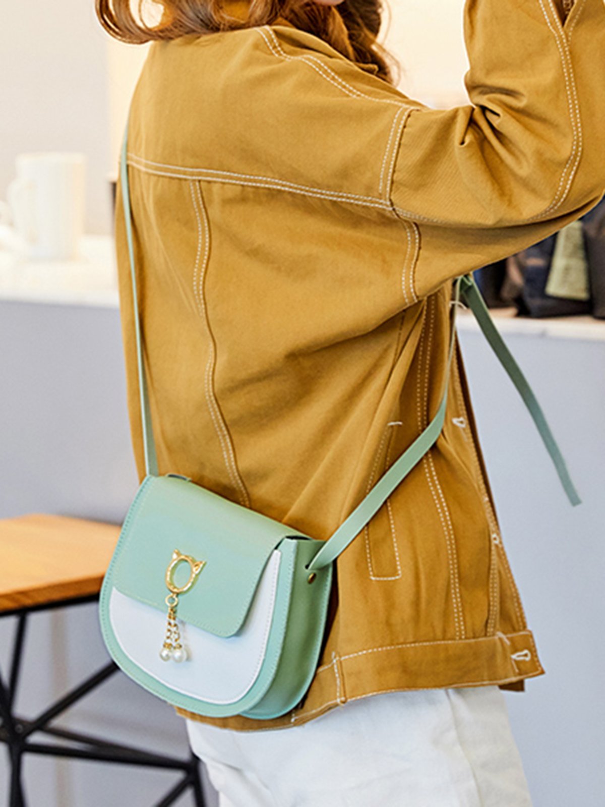 Magnetic Women's Bags
