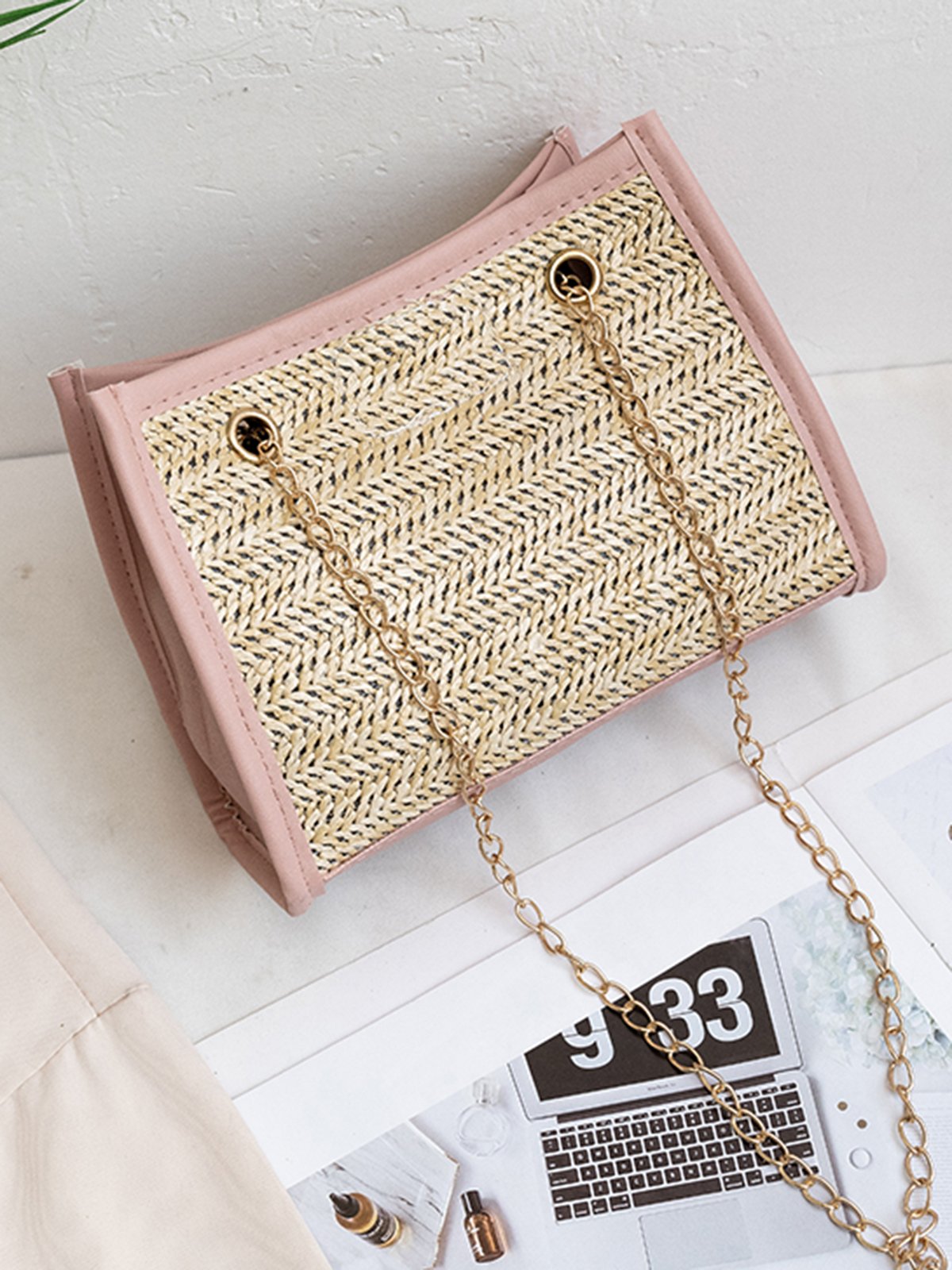 Vacation Twist Lock Women's Bags