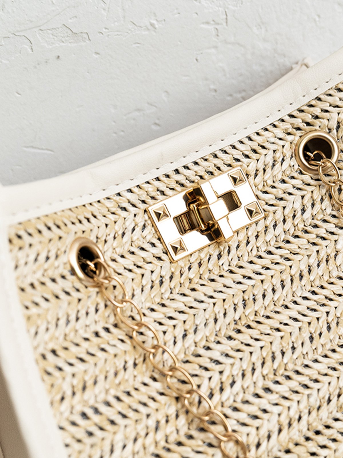 Vacation Twist Lock Women's Bags