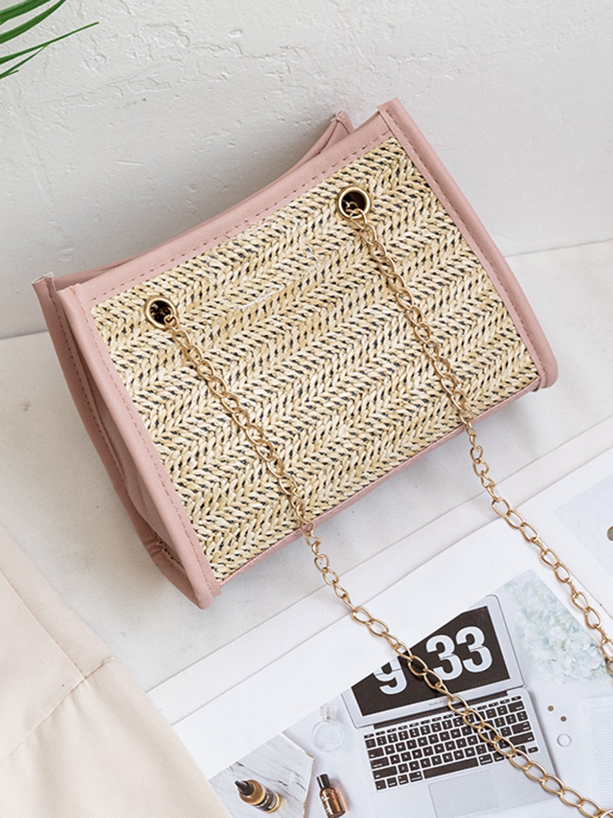 Vacation Twist Lock Women's Bags