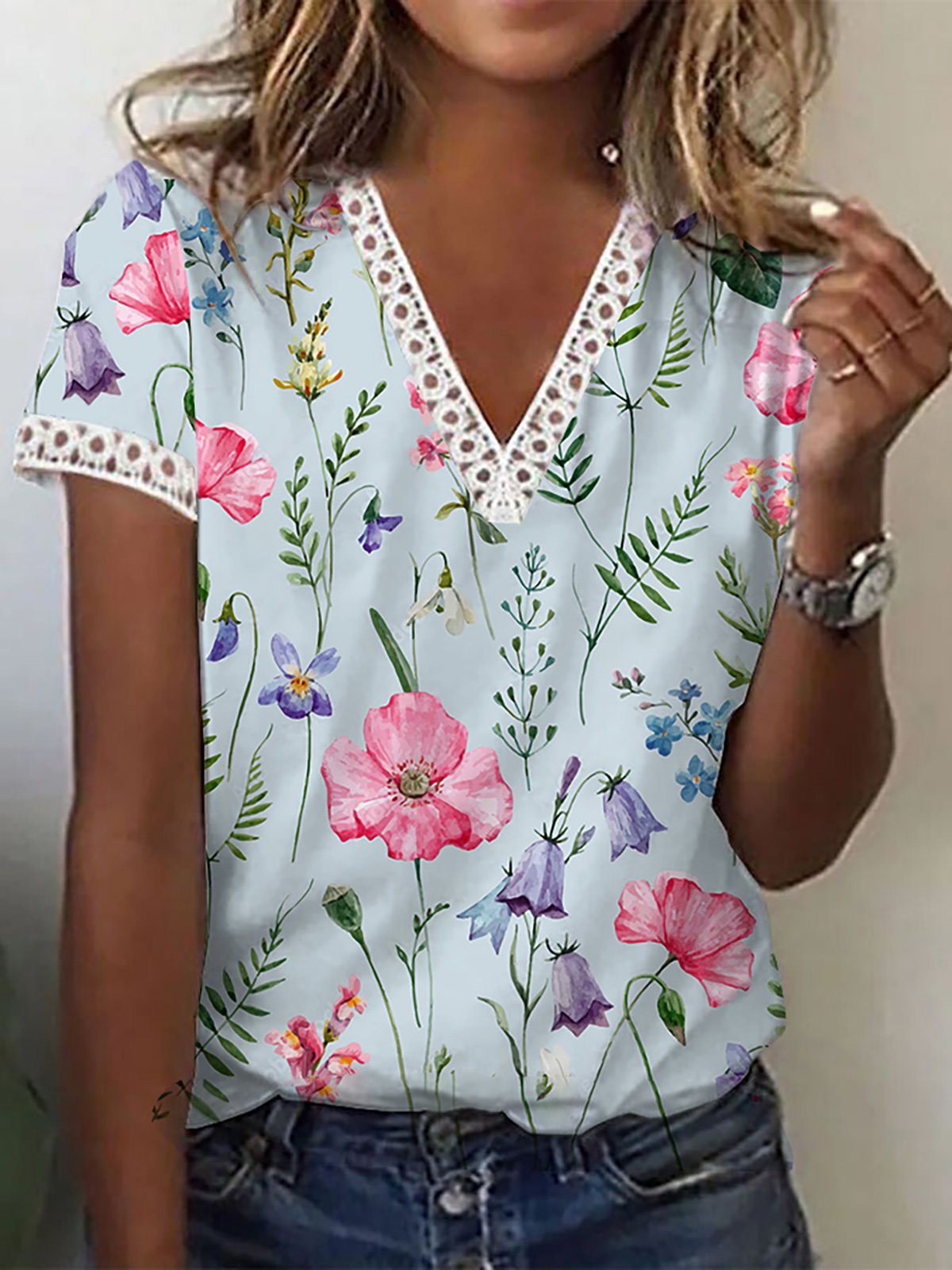 V Neck Regular Fit Floral Shirt & Blouses