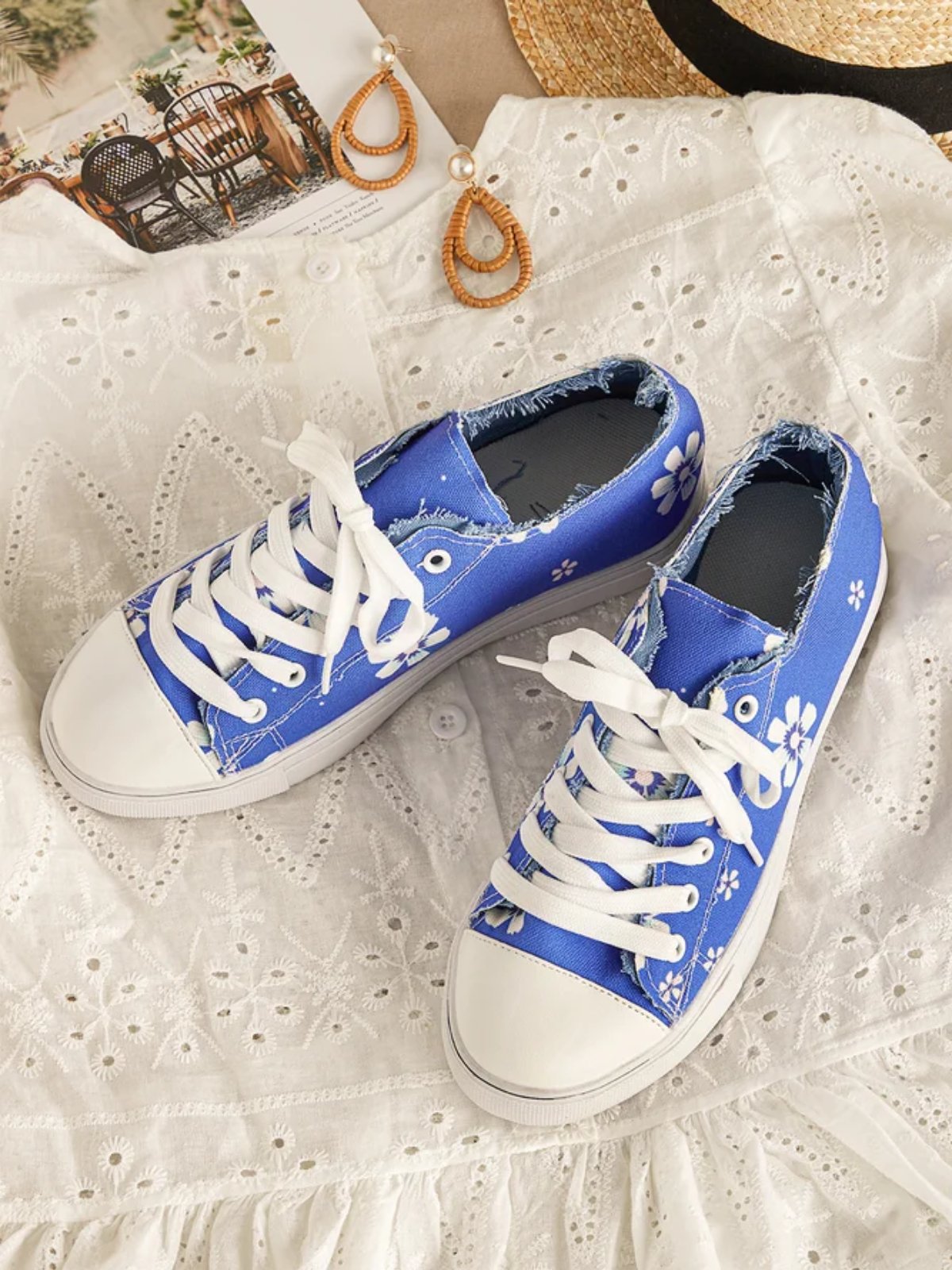 All Season Sneakers