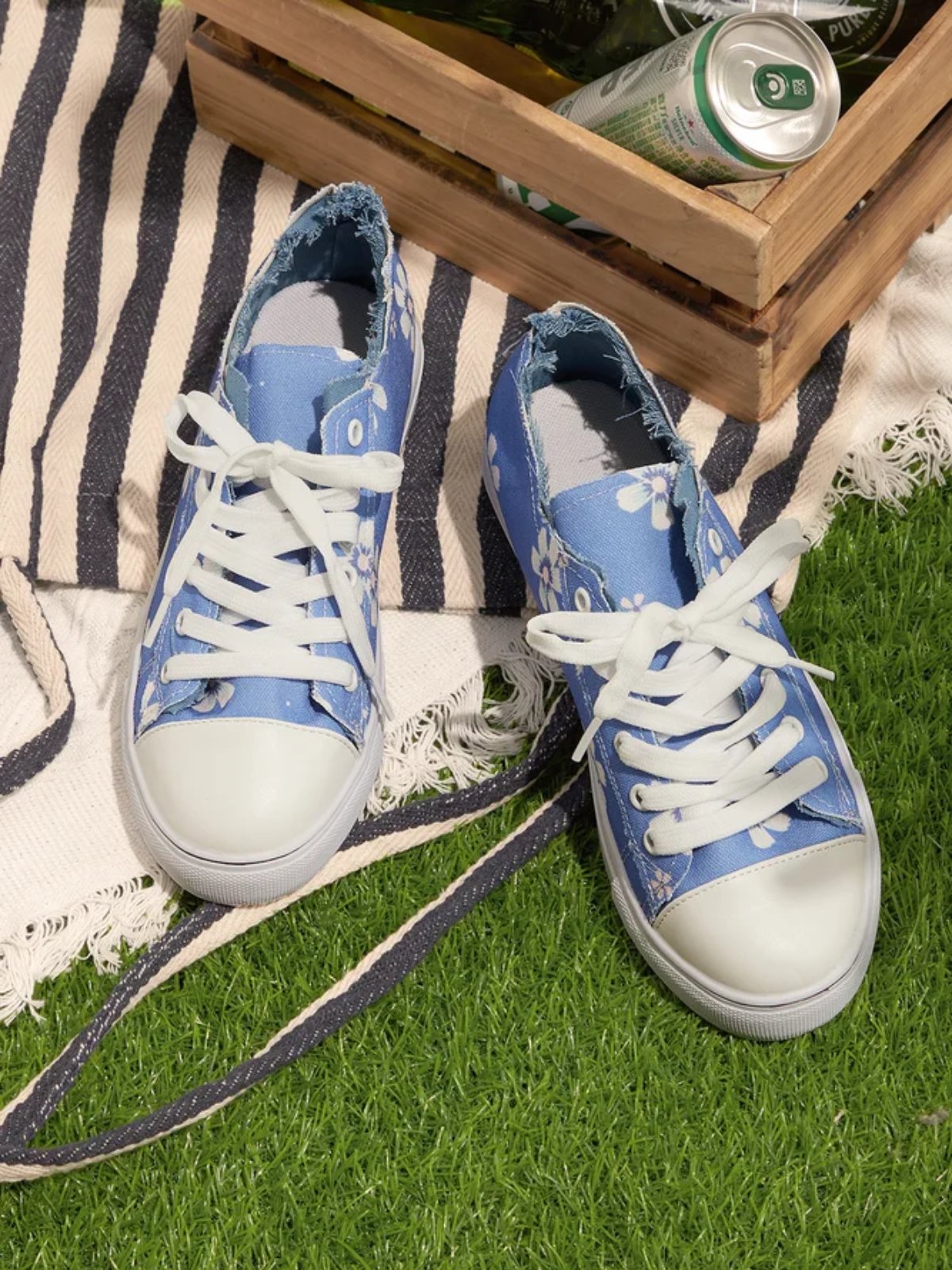 All Season Sneakers