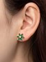 Commuter Simple Green Zircon Petal Earrings